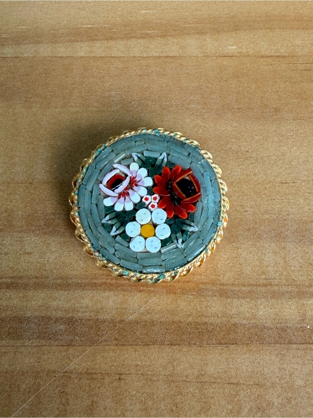 Vintage Floral Micro Mosaic Round Brooch in Green and Red
